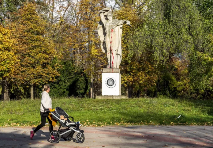 Пам’ятник червоноармійцю в Чехії