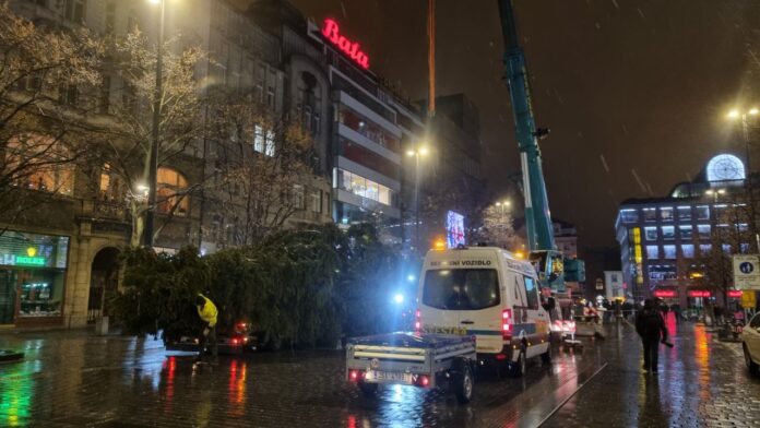 Ялинка Прага Різдво