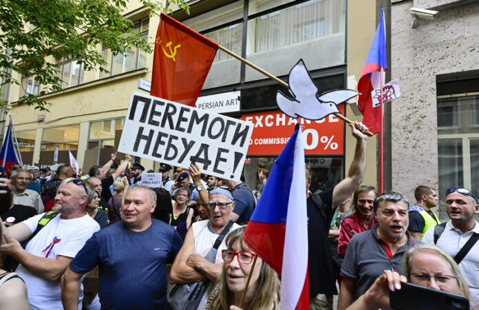 Протест в Празі проти 3 штурмової бригади