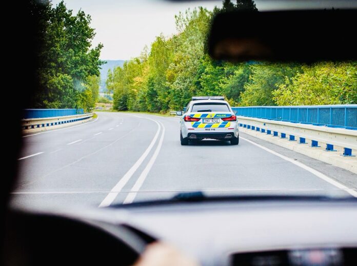 Поліція дорога авто