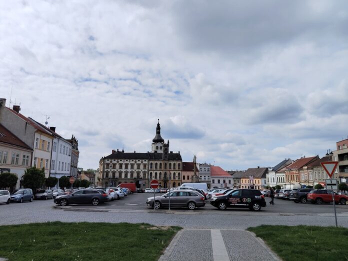 Гожіце вулиця місто авто